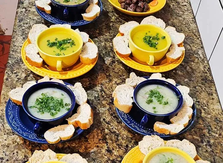 Caldos - foto 1